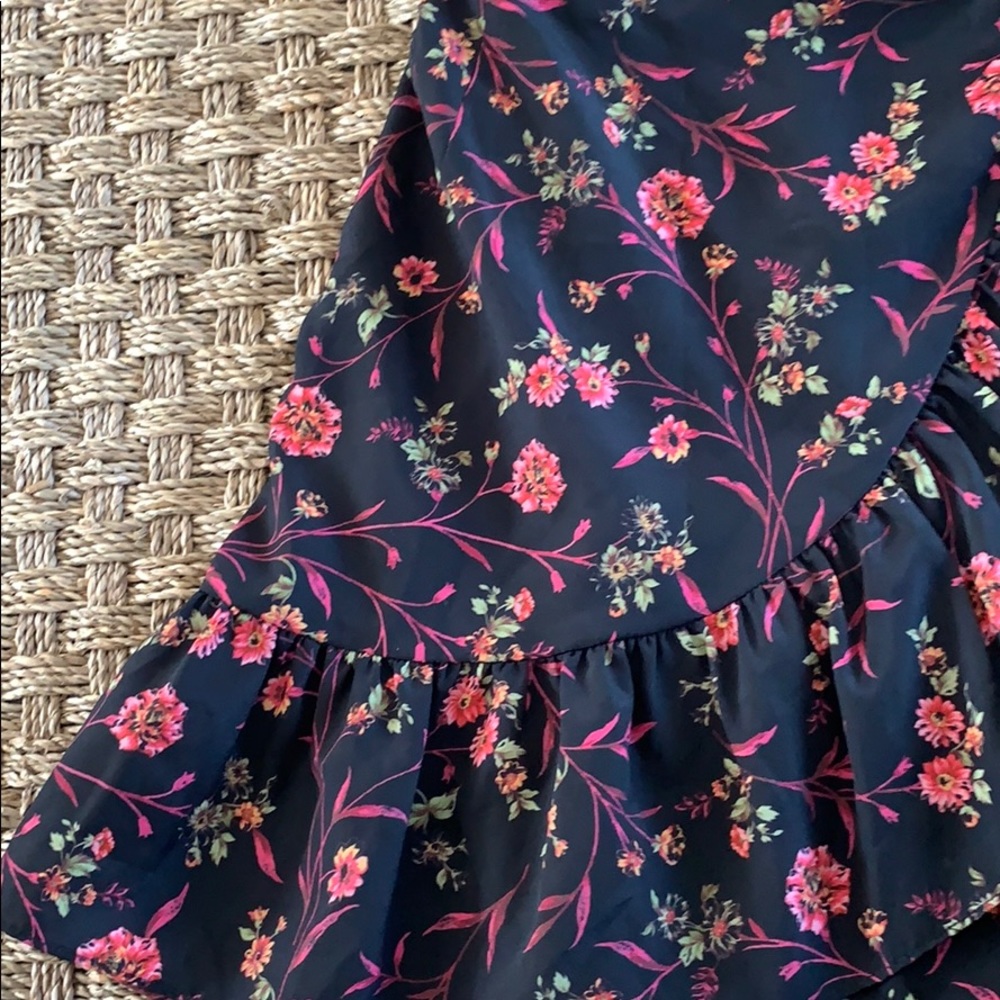 Scripted Ruffle Skirt - Picture 3 of 3